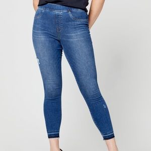 SPANX distressed Jeans / Jeggings with belly panel and frayed hem